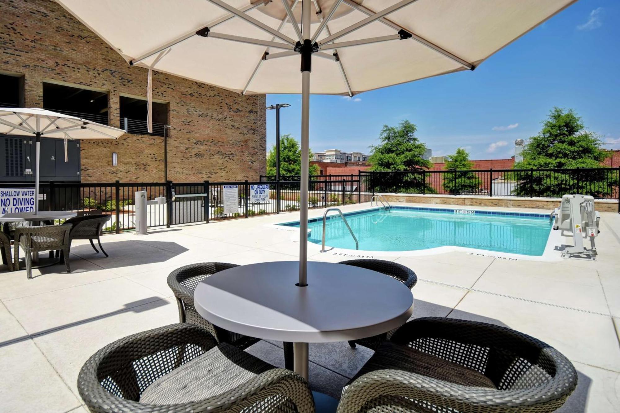 Homewood Suites By Hilton Greenville Downtown Εξωτερικό φωτογραφία