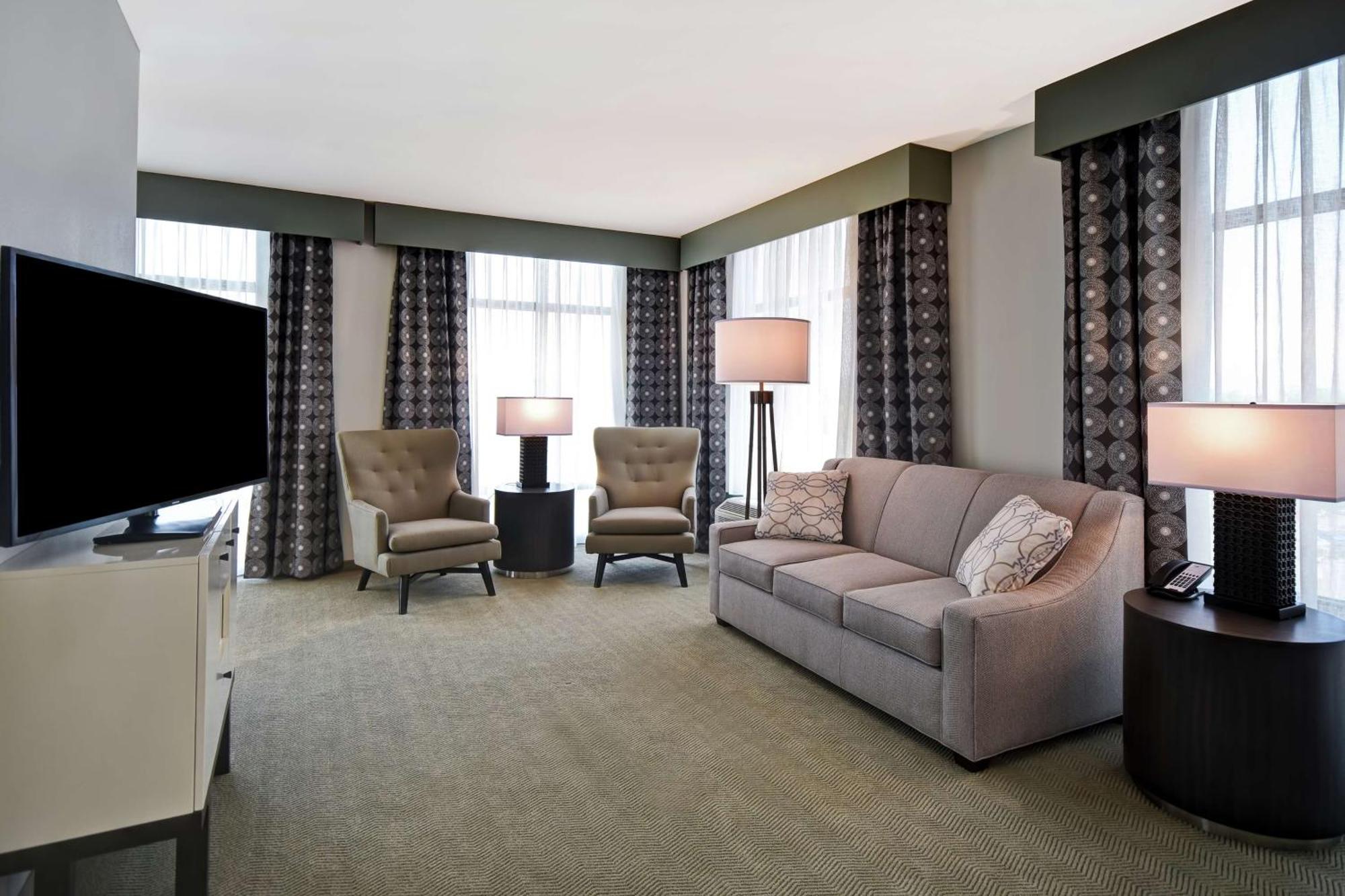 Homewood Suites By Hilton Greenville Downtown Εξωτερικό φωτογραφία